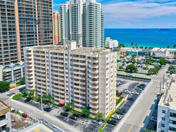 200 S Birch Rd 208, Fort Lauderdale FL 33316