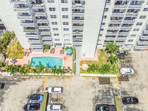 200 S Birch Rd 208, Fort Lauderdale FL 33316