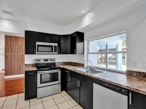 6617 Dahlia Dr, Miramar FL 33023