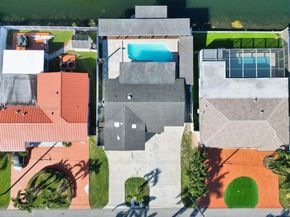 6617 Dahlia Dr, Miramar FL 33023