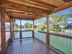 6617 Dahlia Dr, Miramar FL 33023