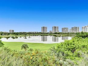 20505 E Country Club Dr 836, Aventura FL 33180