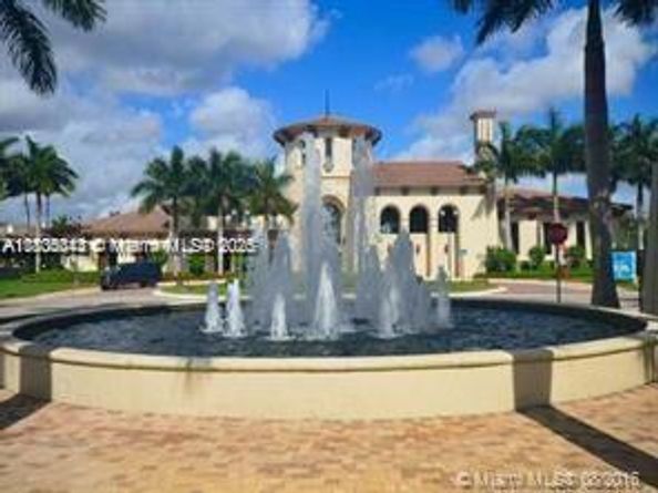 3311 NW 125th Ln, Sunrise FL 33323