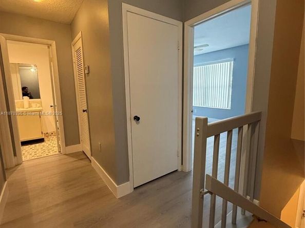 2787 NW 192nd Ter, Miami Gardens FL 33056
