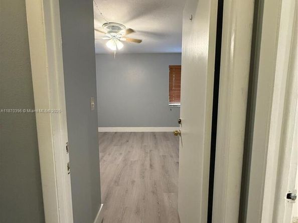 2787 NW 192nd Ter, Miami Gardens FL 33056