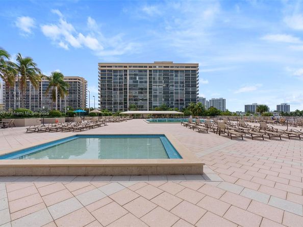 1965 S Ocean Dr MS, Hallandale Beach FL 33009