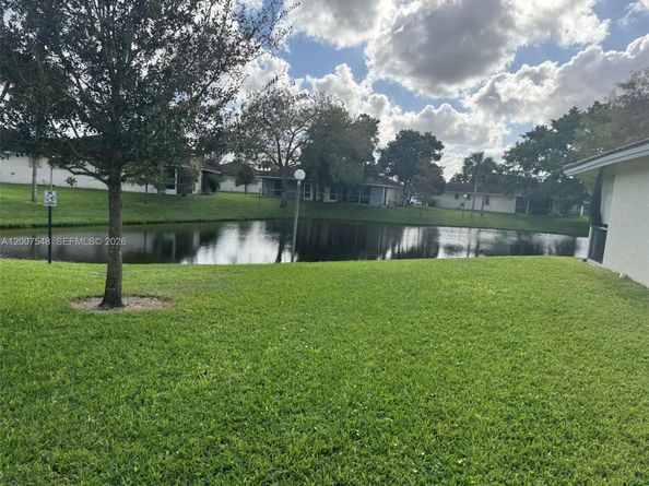 9863 Three Lakes Cir, Boca Raton FL 33428
