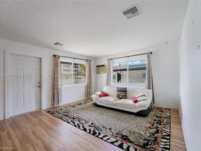 3278 Thomas Ave, Miami FL 33133
