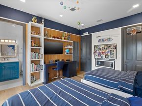 285 Carabela Ct, Coral Gables FL 33143