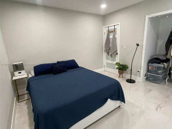 18441 NE 21st Ave, North Miami Beach FL 33179