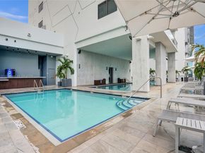 239 SW 9th St 2203, Miami FL 33130