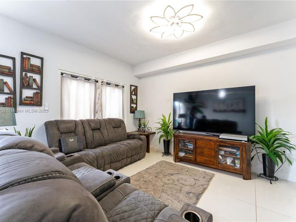14366 SW 258th Ln, Homestead FL 33032