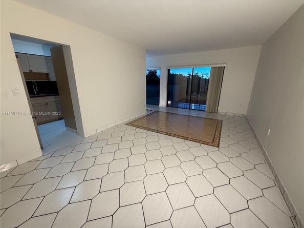 5900 SW 127th Ave 3406, Miami FL 33183