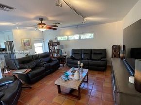 17025 SW 80th Ct, Palmetto Bay FL 33157