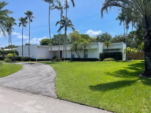 17025 SW 80th Ct, Palmetto Bay FL 33157