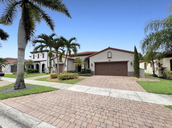 4036 NW 88th Ter, Cooper City FL 33024