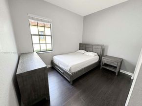 4036 NW 88th Ter, Cooper City FL 33024