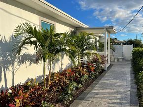 524 NW 10th, Hallandale Beach FL 33009