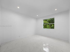 524 NW 10th, Hallandale Beach FL 33009