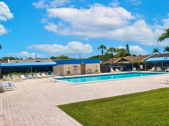5190 Las Verdes Cir 115, Delray Beach FL 33484