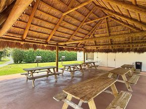 5190 Las Verdes Cir 115, Delray Beach FL 33484