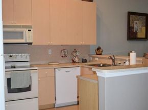 1239 NE 32nd Ter 1239, Homestead FL 33033