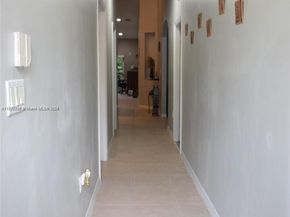 1239 NE 32nd Ter 1239, Homestead FL 33033