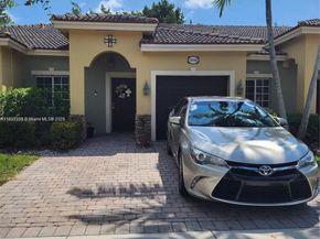 1239 NE 32nd Ter 1239, Homestead FL 33033