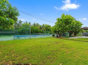6539 SW 84 Ave, Miami FL 33143
