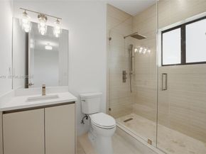 2725 SW 65th Ave, Miami FL 33155