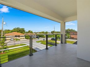 2725 SW 65th Ave, Miami FL 33155