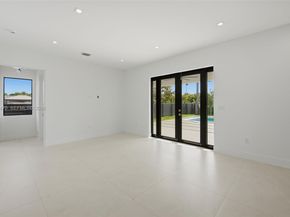 2725 SW 65th Ave, Miami FL 33155