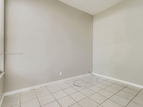 2015 SW 159th Ave, Miramar FL 33027