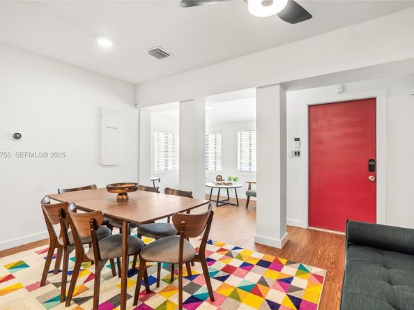 1121 NW 57th St, Miami FL 33127