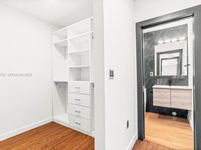 1121 NW 57th St, Miami FL 33127