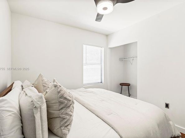 1121 NW 57th St, Miami FL 33127