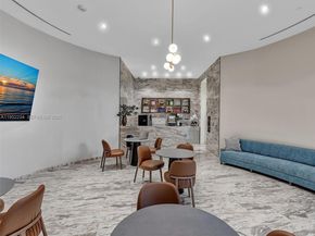 3300 NE 188th St 718, Aventura FL 33180