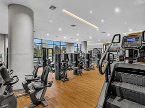 3300 NE 188th St 718, Aventura FL 33180