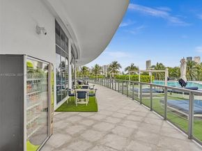 3300 NE 188th St 718, Aventura FL 33180