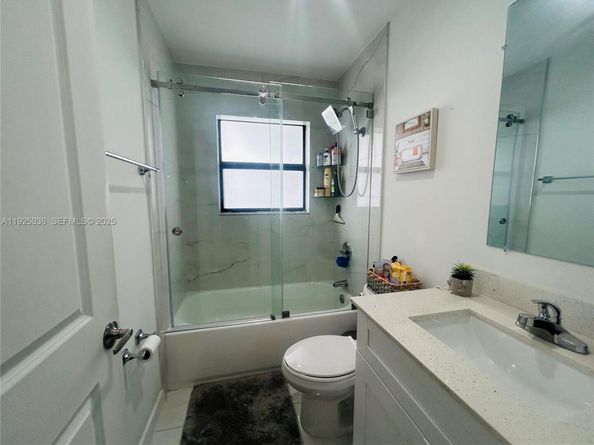 10305 SW 183rd St, Miami FL 33157