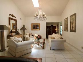 7521 SW 26th Ct 77, Davie FL 33314