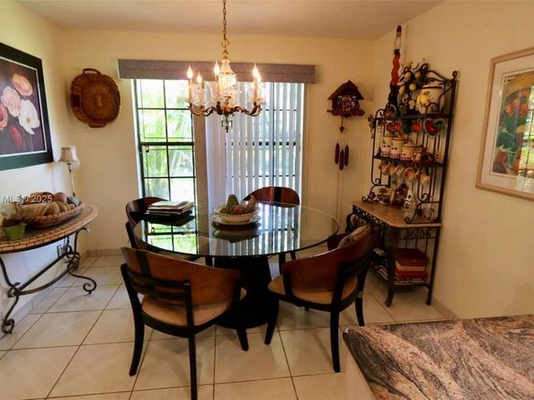 7521 SW 26th Ct 77, Davie FL 33314