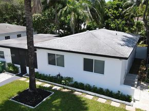 270 NE 162nd St, Miami FL 33162
