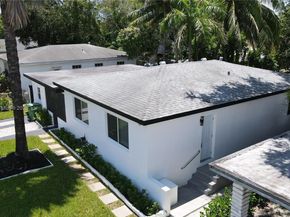 270 NE 162nd St, Miami FL 33162