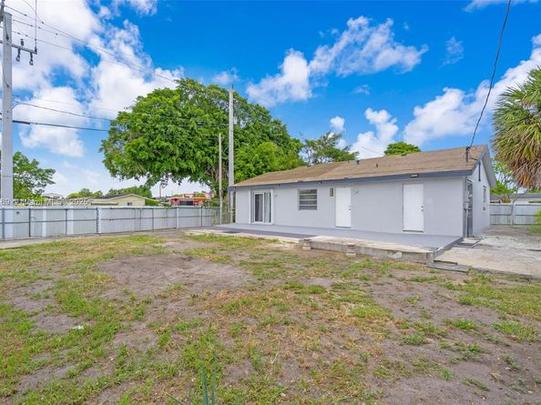 20000 SW 114th Ave, Miami FL 33189