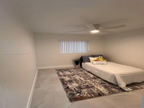 2807 NW 9th St, Fort Lauderdale FL 33311