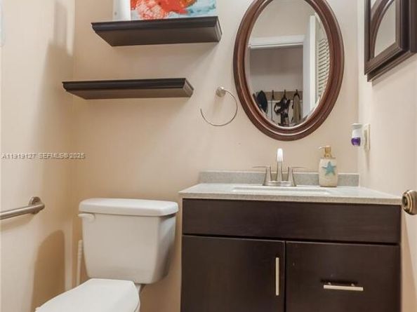 206 Washingtonia Ave, Lauderdale By The Sea FL 33308