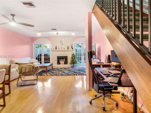 206 Washingtonia Ave, Lauderdale By The Sea FL 33308