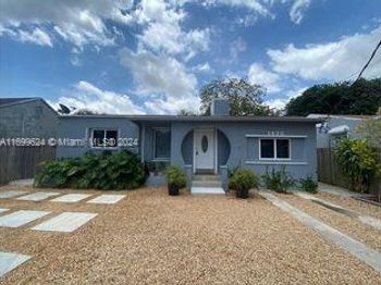 1438 NW 27th St
