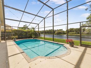 2943 Oakbrook Dr, Weston FL 33332